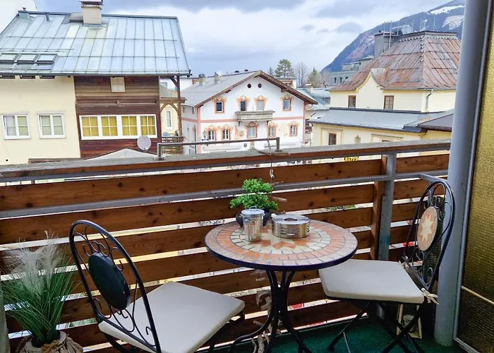 Dreamski Zell Am Town, Near